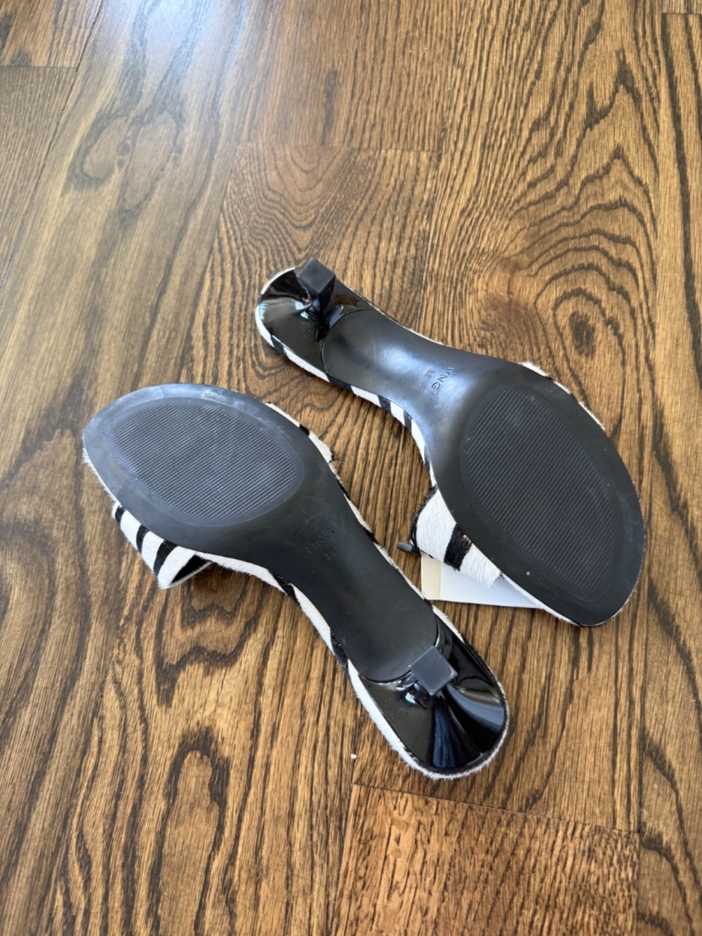Mango Zebra Print leather Kitten Heel Sandal NWT - Picture 6 of 6